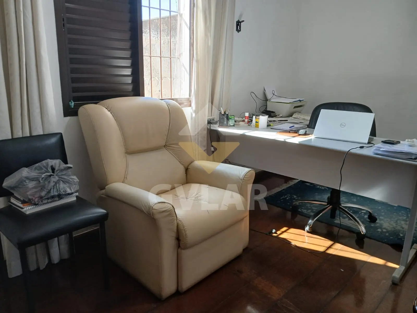 SOBRADO A VENDA NA MOOCA - AMPLO COM 3 PAVIMENTOS E 3 VAGAS